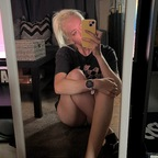 suzieee33 (Suzie Leger) OnlyFans Leaked Content 

 profile picture