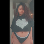 sweetpeachhoneybee OnlyFans Leak 

 profile picture