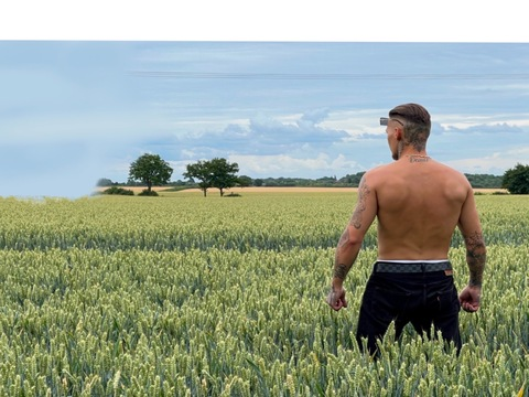 Header of tattoo-max