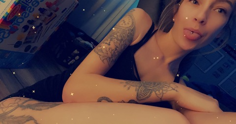 Header of tattooedbaby77
