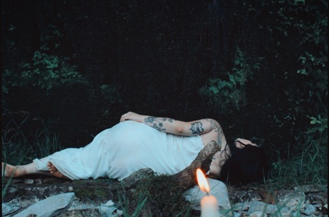 Header of th4twitchbitch