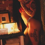 RosesTrouble &amp; TroublesRose 💦🍆🍑😻🌹 (theonlyrosegold) Leaks OnlyFans 

 profile picture