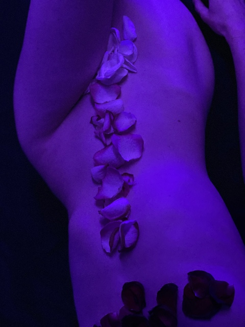 Header of thicittlered