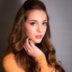 Onlyfans leak umitssclaire 

 profile picture