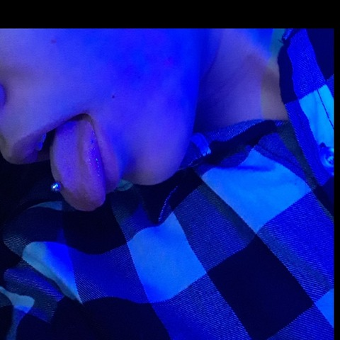 Header of xxlilyx