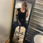 Yvonne (yvonne1102) Leaked OnlyFans 

 profile picture