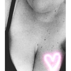 zoemoore profile picture